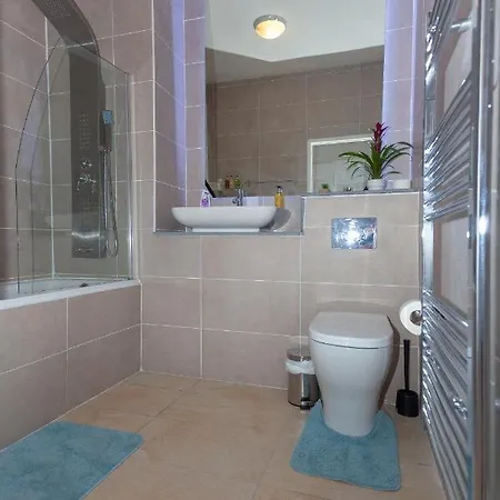 One Bedroom Apartment Smethwick Flat 308 Birmingham Exterior photo
